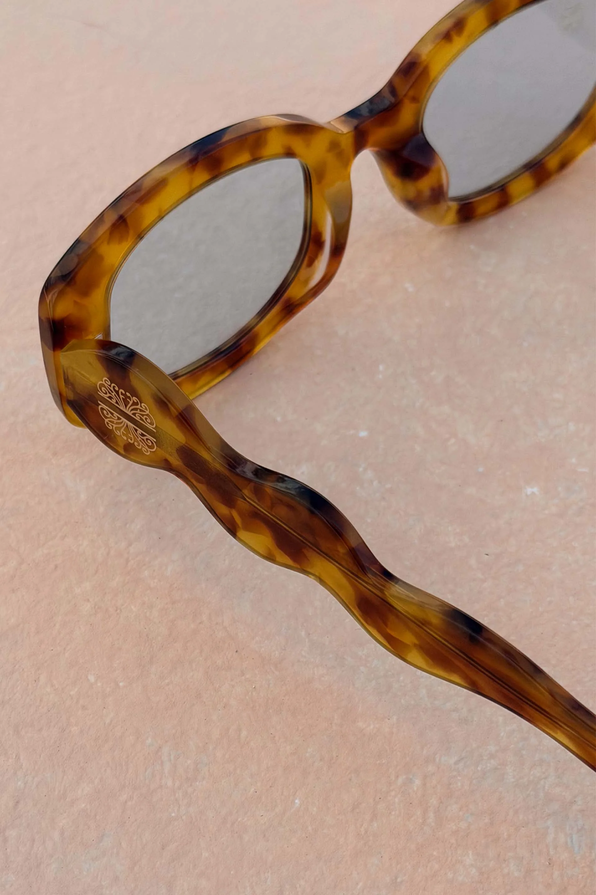 Yellow Tort Wiggle Arm Sunglasses - Image 2